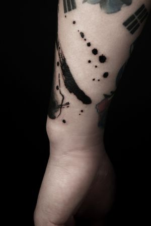 Brush stroke tattoo,“Email : hanutattoo@gmail.com,, ◾H A N U◾#tattoodo #brushstroke #brushstroketattoo #tattoo #hanutattoo #KoreanArtist 