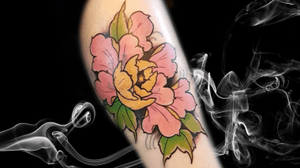  #Argentina #tatuaje #tattooartist #oriental #colortattoo #flowertattoo 