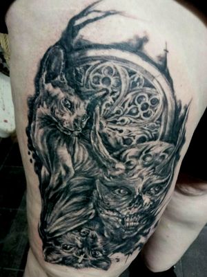 Done at Dortmund tattoo convention !#blackandgrey #darkart #darkartist #sphinxcat #bat #demons#horror #lilithdivineartist #madnesscircus #tattooartist 