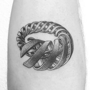 s p i r a l e n
based on artwork by M.C. Escher “We adore chaos because we love to produce order.” ― M.C. Escher
Inquiries:
peter.laeviv@gmail.com
.
.
.
.
.
#tattoodo #instatattoo #instaartist #tattooart #linework #blackandgreytattoo #finelinetattoo #darkartists #blackworkers #ink #btattooing #tattooartist #artist #tattoo #inked #tattooprovocateur #laeviv #blackandgrey #londontattoo #microtattoo #blacktattooart #londontattooartist #inkstinctsubmission #inkedmag #blackworkerssubmission #eschertatto #uktattoo #geometrictattoo #escher #spiral
