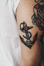 #anchor #anchortattoo #oldshooltattoos #oldshool #colour #colourtattoo #lines #oldschoolwork #bishop #bishoprotary #dynamicblack #thessaloniki #inked #ink #inkedman #greektattoo #tattoo #tattooart 