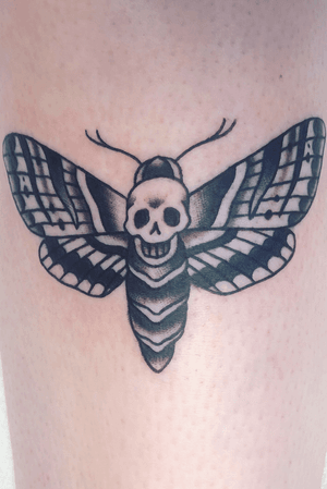 Deathhead Hawk Moth tattoo Artist: Alice SB Studio: Forever Bound #deathheadhawkmoth #mothtattoo 