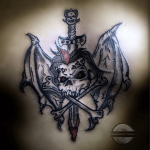 Skull chest tattoo - #skull #skulltattoo #blackandgrey #shades #tattooartist #tattoo #Black #blackandgreytattoo #Tattoodo #chesttattoo #piece #art #arte #tatuaje #wings #horns #red 