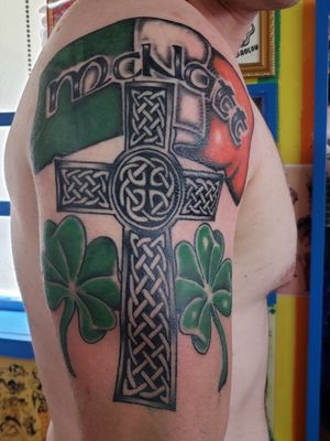 #celticcross #celticcross #irish #irishflag #clovertattoo #clovertattoo artist creds to Jin-san mustang tattoo