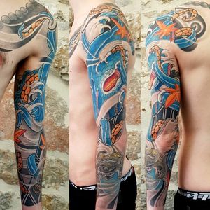 Japanese Irezumi Sleeve . Octopus, Foo-dog, Maple Leaves, Finger Waves, Wind Bars, done at Holy Tiger Tattoo, Private Studio, Caluire et Cuire, Lyon, France.