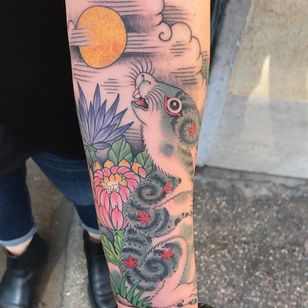 Neo Japanese tattoo by Dansin #Dansin #forearm #neojapanese #neojapanesetattoo #japanese #Japaneseinspired #ukiyoe #mashup #unique #rabbit #monmon #flowers #floral #animal #nature #bunny