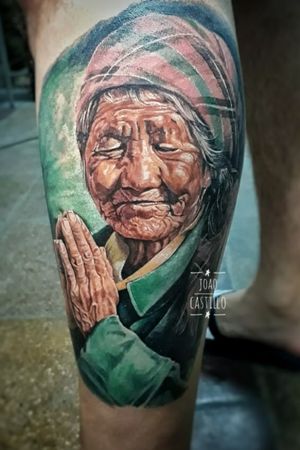 Detalle Anciana TattooRealistic Tattoo Color