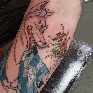 Neo Japanese tattoo by Elliott J Wells #ElliottWells #forearm #arm #neojapanese #neojapanesetattoo #japanese #Japaneseinspired #ukiyoe #mashup #unique #fox #kitsune #ramen #noodle #food #color #peony