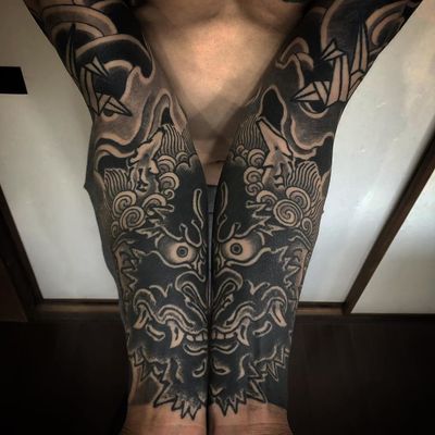 Neo Japanese tattoo by Gotch Tattoo #GotchTattoo #sleeve #forearm #upperarm #neojapanese #neojapanesetattoo #japanese #Japaneseinspired #ukiyoe #mashup #unique #blackwork #oni #cranes