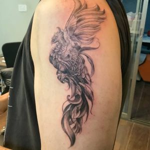 1st session of 7 hrs. Done entierly with #cheyennehawkpen #pheonixtattoo #pheonix #armtattoo #shoulderpiece #shouldertattoo 