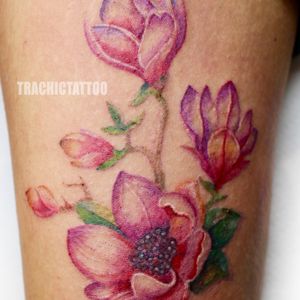 #Trachic Tattoo : Private tattoo studio in Brussels. #illustrative work #colorful tattoo #flower tattoo #fine art #best tattoo Brussels #tattoo artist #realistic