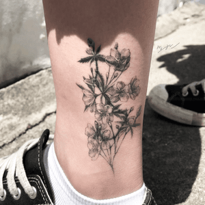Tattoo coverup , cherryblossom , 1 month healed