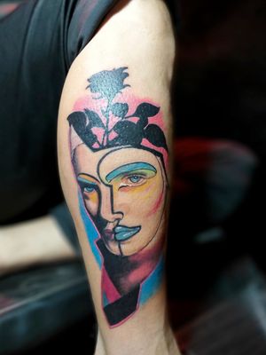 Done this abstract/portrait tattoo. 