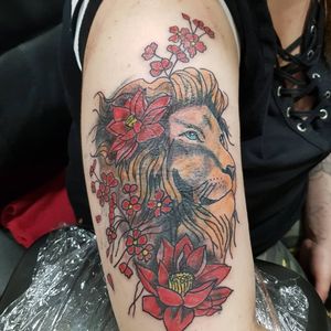 Tattoo by Salon Ruza
