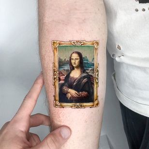 Artistic Tattoo by Kozo Tattoos #KozoTattoos #underarm #arm #MonaLisa #DaVinci #painting #tattooforartists #artistictattoos #fineart #art #artistic #create #creative #unique