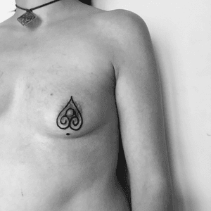 Nipple tattoo ࿗ 💮 OLD & CUSTOM/NOMAD 💮 ࿗ ॐ 💌 Mail // sdzn@citycable.ch insta// sdzn