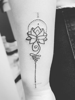 Tiny unaloom tattoo.#unalome #lotusflower #dots 