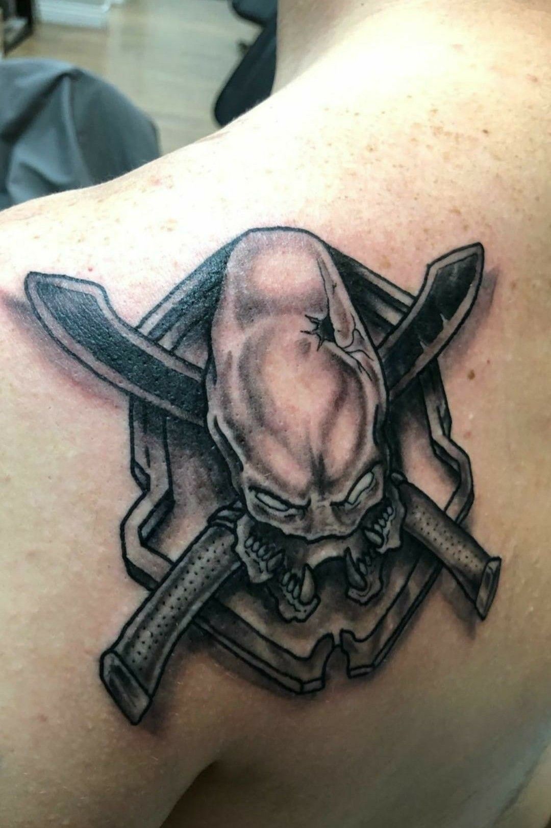 Jack Chapman on Twitter Recently commissioned a traditional tattoo style  rendition of the Halo Legendary symbol from James Shannon Looks absolutely  beautiful Go check out the guys work hes insanehttpstcoSYqM5HpTMk  httpstcoENmHrawULa 