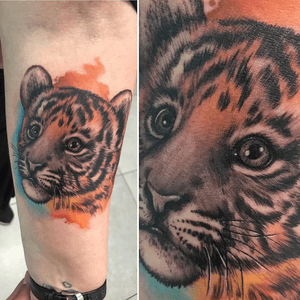 Grazie Iri!😍♥️ #tattoo #tiger #tigertattoo #tigrotto #watercolor #watercolortattoo #nofilter #realismtattoo #ontheroadtattoo #ontheroadtattoostudio #ninaverdatattoo