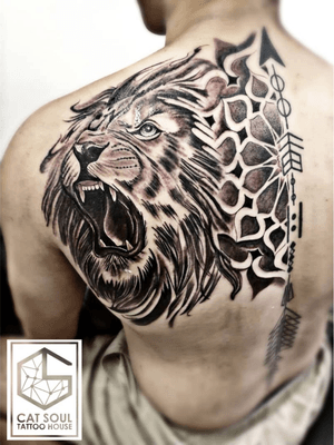 #malaysia #melaka #malacca #tattoo #tattoos #tattooideas #tattooidea #inked #ink #inkedgirls #inkedmen #tattooback #backtattoo #lion #mandalatattoo the heart of a LION, the strength of 10, the DESIRE of 1000 men