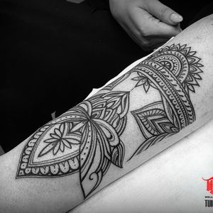 Freehand #henna style forearm tattoo.