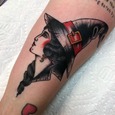 Traditional lady head tattoo by Dave Borjes #DaveBorjes #forearm #arm #witch #color #moon #hat #witchhat #traditionalladyhead #traditional #oldschool #ladyhead #lady #portrait #pinup