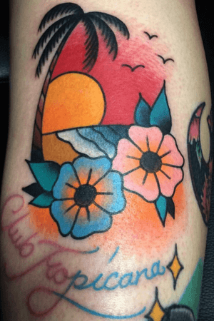Bold and bright traditional piece by @squiretattooer 