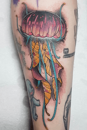 Trippy Neo Trad Jellyfish by @sarah_anne_moore