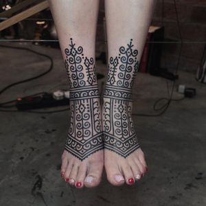 Foot tattoo by James Lau #JamesLau #blackwork #tribal #neotribal #pattern #folkart #foot #ornamental #floral #dotwork #spiral #shapes  #tattoodo #tattoodoapp #tattoodoappartists #besttattoos #awesometattoos #cooltattoos