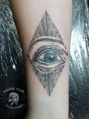 Citas disponibles@giftentattoo +573002369207#giftentattoo #ojo #eyes #eyestattoo tattoo #artecorporal #ojos #ojostattoo #texturatattoo #lineas #tattoo #inked  #tattoocolombia #tattoo #tatuaje #medellínk #lineas #litografitree #artecorporal #lineart  #lifestyle #instagood #tatuadoresdevenezuela #like4like #instatattoo #inklove #amazingink #inkedup #vzlaink #medellín @thebestcolombiantattooartists