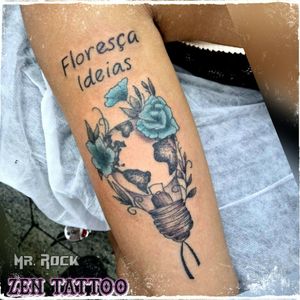 Zen Tattoo - Floresça Ideias.#tattoo #tatuagem #tatuaje #tatouaje #tatuaggio #zentattoo #mrrock #oblogdozen #taquaritinga #taquaritingasp #inklife #inklovers #instattoo #instaink  #santaernestina #itapolis #guariroba #borborema #turvo #vilanegri #dobrada #jurupema #lampada #rosa #rosatattoo #ideias #rosetattoo #rose 
