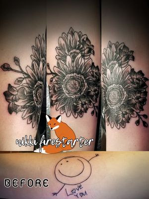 Coverup with wedding flowers. nikkifirestarter.com#flowertattoo #floral #graywash #blackandgray #blackink #sunflower #violet #daisy #tattoo #bodyart #bodymod #ink #art #nonbinaryartist #nonbinarytattooist #mnartist #mntattoo #visualart #tattooart #tattoodesign 