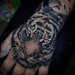 Hand Tiger by @hobotattoo