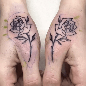 Couple of hand jammers by @squiretattooer 