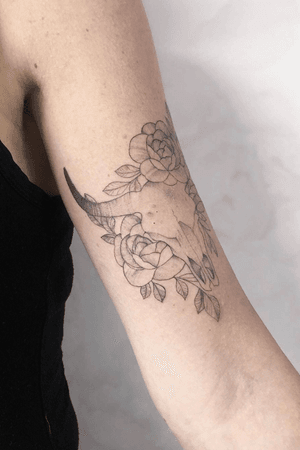 Tattoo by l’atelier tattoo