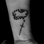 Custom rosary tattoo#rosary #microtattoo #smalltattoo #wristtattoo #religioustattoo #religious 