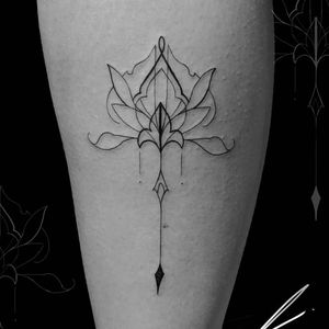 Instagram: @rusty_hstCustom fineline tattoo.  #fineline #custom #lotus #floral #linework