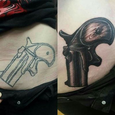 Rework of some bad lines.. #gun #guntattoo #rune #runes #runetattoo #norse #norsetattoo #viking #vikingtattoo #pict #picttattoo #pagan #pagantattoo #heathen #heathentattoo #woad #woadtattoo #woadblue #blackwork #blackworker 