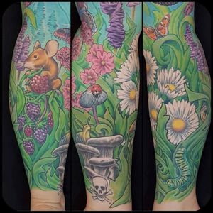 Nature inspired leg sleeve. Lots of fun with this one.  #naturetattoo #plants #flowers #mouse #ladybug #snail 