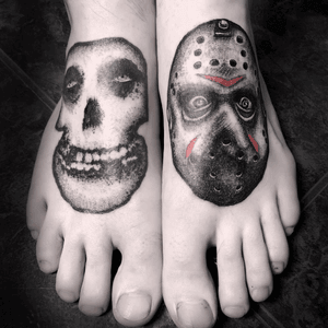 Masks (Misfits and Jason) #horror #horrormovie #psycho #punk #crimsonghost #tattoofeet #tatuajepie #pie #feet #foottattoo #black #nocolor #blackwork