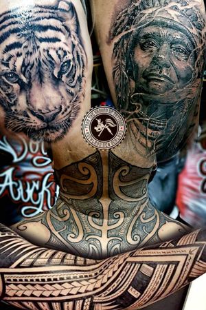 Custom Tattoo artist In Auckland, New Zealand. An all rounder Tattooer from Traditional to Maori, tribal, polynesian, script, pictures, portraits and much more. My tribal/Maori/Polynesian tattoo artwork are 100% freehand/freestyle on the spot so they are original and designed specifically for the wearer based on there Journey and life story. Some people tell a story, we wear ours 😊 