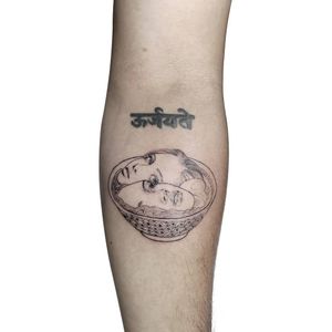 Ramen noodles tattoo by Yok Genabe #YokGenabe #ramentattoos #ramennoodles #noodletattoo #foodtattoo #ramen #Japanese #forearm #portrait #illustrative #realism #egg #arm