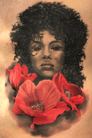 Portrait and poppies on the ribs