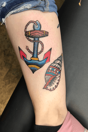Anchor tattoo i did a few weeks ago #traditional #anchor #sea #sailor #shell #color 