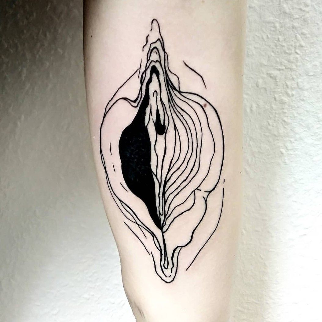 Vulva tattoo