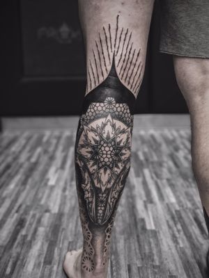 #tattoos #tattoo #tattooed #tattooist #tatuajes #tattooart #art #inked #ink #tatuagem #blackwork #tattoomodel #black #tattoo2me #flowertattoo #color #lovetattoos #tattooer #vegano #vegan #blackfriday #chiletattoos #chiletatuajes #lettering #fullcolor #love #blakwork #tattoostyle #tattoo2us #drawing #tattooartist #tattooinspiration #blxckink #electricink #artist #blackworkerstattoo #tattooartists # #blacktattoomag #blackworktattoo #tattoolife #geometrictattoo #finelinetattoo #tattooideas  #tattooing #inktattoo #tattoodo