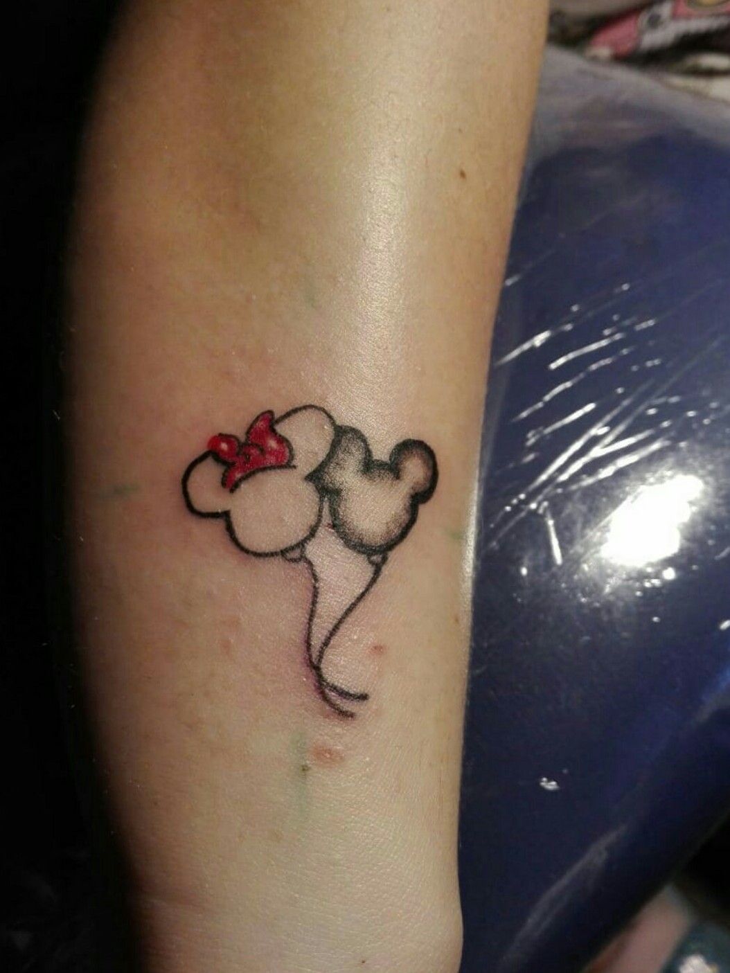 Tattoo uploaded by 3105 tattoo   Minnie y Mickey    Tattoodo