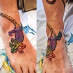 Colourful gecko on the foot. #colourtattoo #gecko #geckotattoo #foottattoo #colourfultattoo 