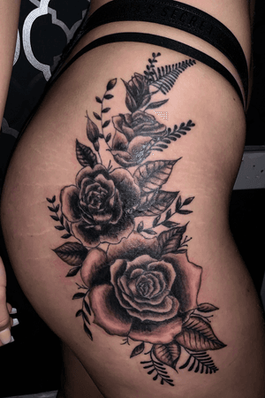 #tattoo #tattoos #art #rose #rosetattoo #blackandgreytattoo #lovemyjob #linetattoo #blackandwhite #blackandgrey #blackandgreytattoo #sleevetattoo #tattooideas #tattoosleeve #tattooist #tattooideasformen #tattooideasforgirls #rosetattoo #rosesleevetattoo 