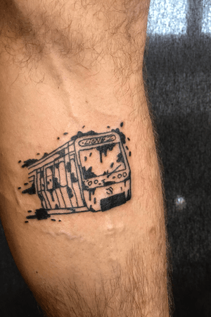 #drawing #tattoo #inked #ink #flashtattoo  #tattooflash #paris #paristattoo #sketchtattoo #sketch #tatouage #perso #charactersketch #france #train #metro #dessin #blackwork #black
